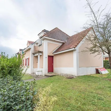 Next To Disneyland And Paris Bmyguest Oda ve Kahvaltı Magny-le-Hongre